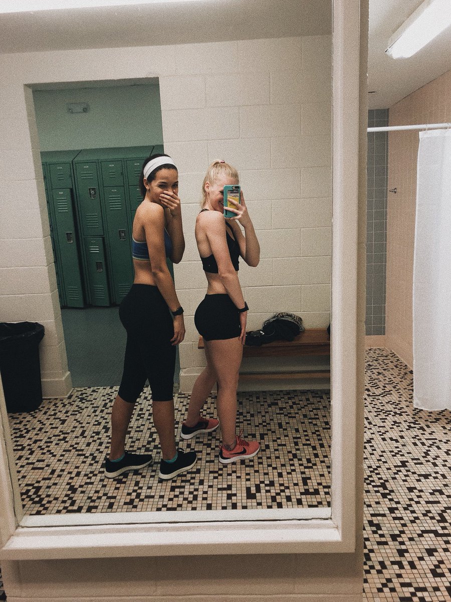 How I Do Leg Day (in gym)